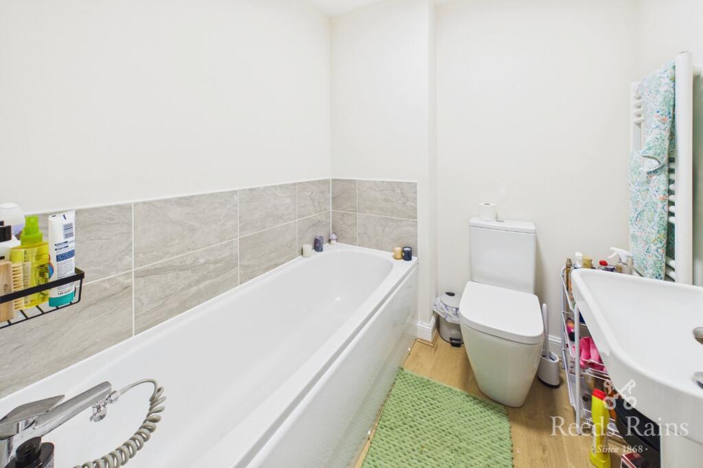 9, Bourdillon Place, Macclesfield, Cheshire, SK10 photo 4