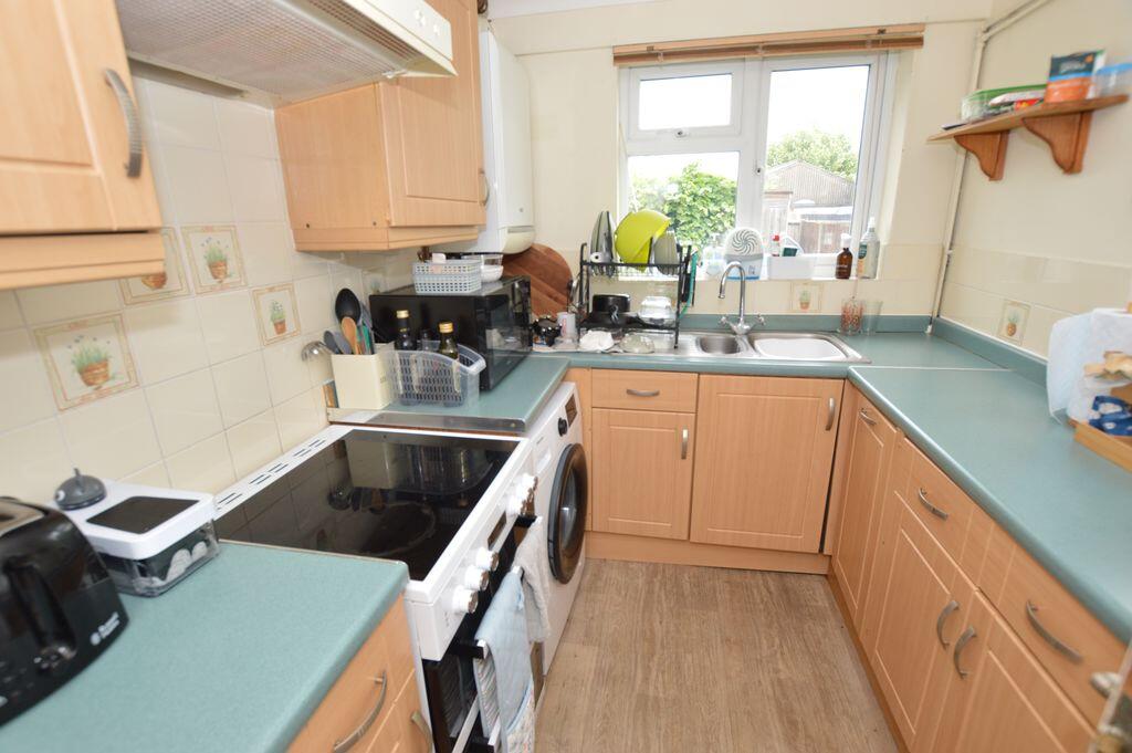 House in Tonbridge - View 3