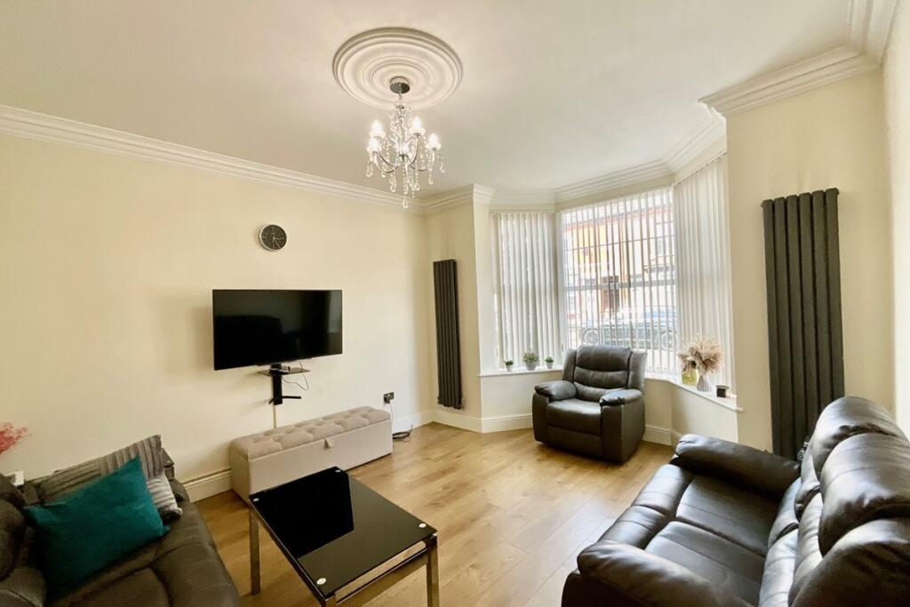 House in Sheffield - View 4
