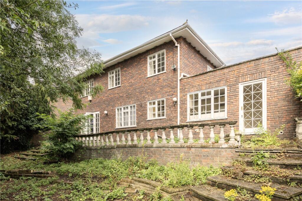 Camelot Close, Wimbledon, London, SW19 photo 4