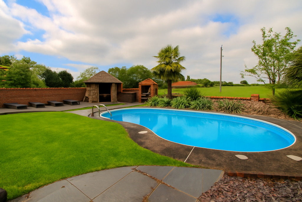 The Glebe,Upton,Gainsborough,DN21 5PD photo 2
