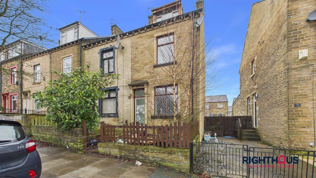 Main image of property: Bolingbroke Street, Bradford, BD5