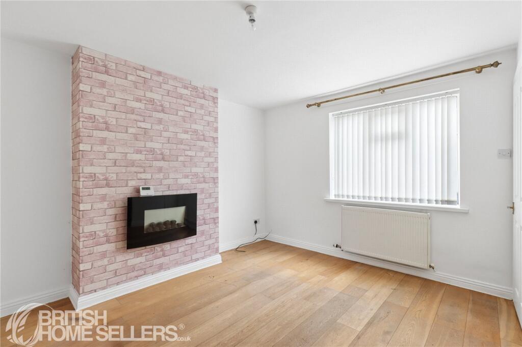 House in Preston - View 2