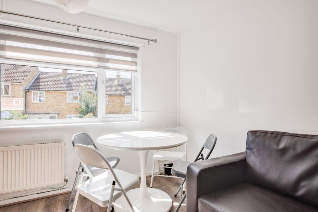 House in Canterbury, Hales Place - View 4