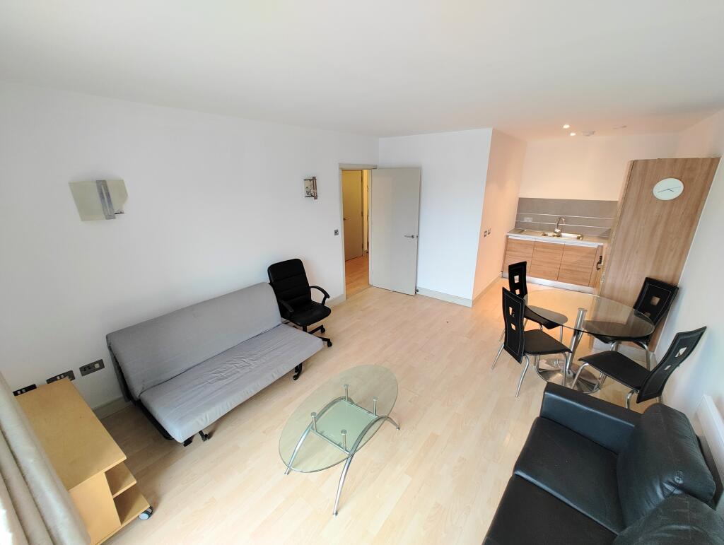 Main image of property: Great Northern Tower, City Centre, M1