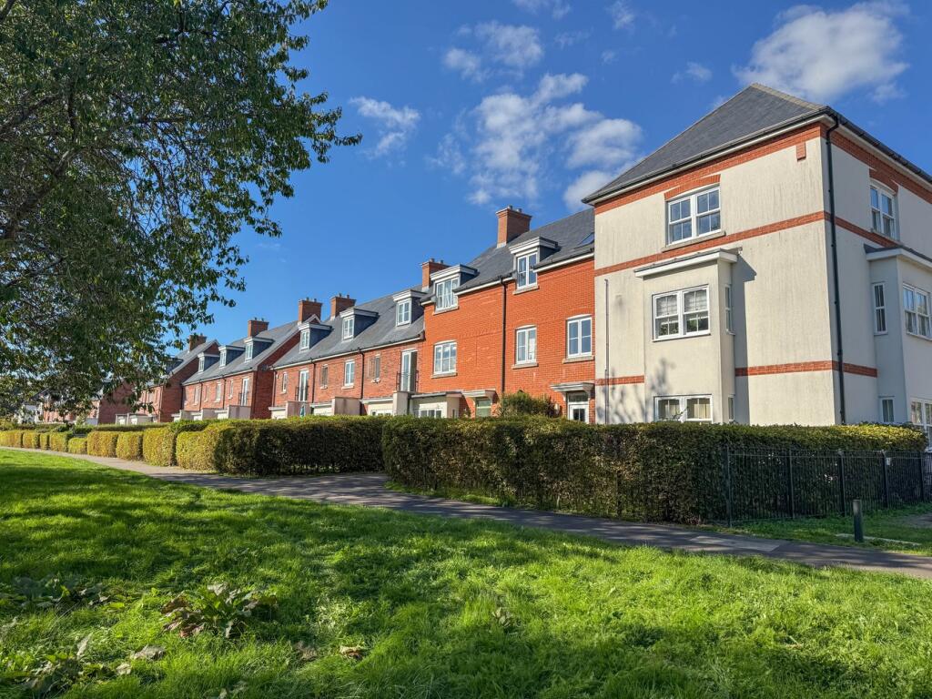 Main image of property: Pottle Walk, Wimborne, BH21