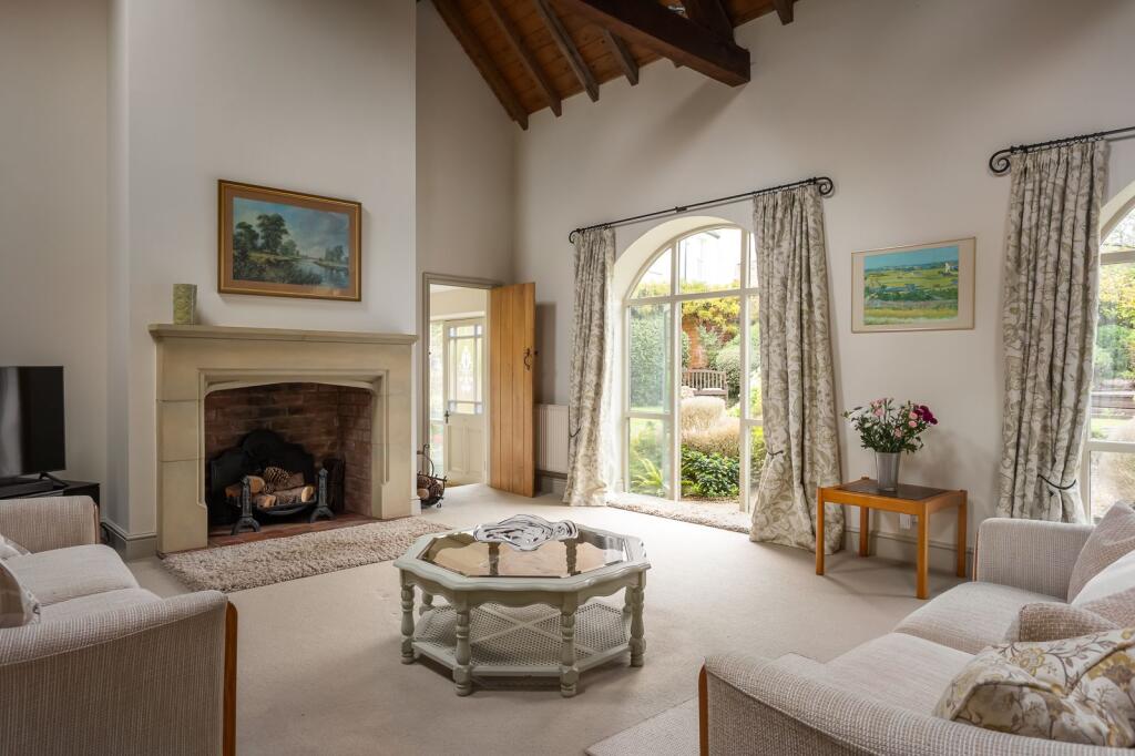 House in Wychavon, Worcestershire - View 4