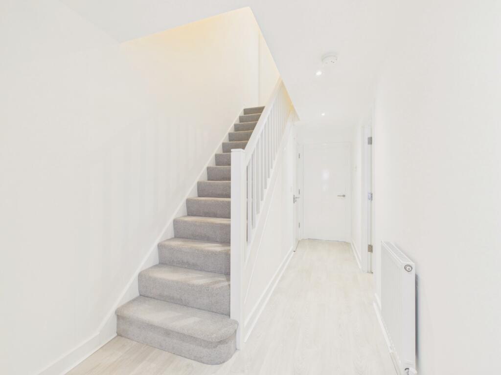 Pippin Lane, Kingswood, Hull, HU7 3PW photo 3