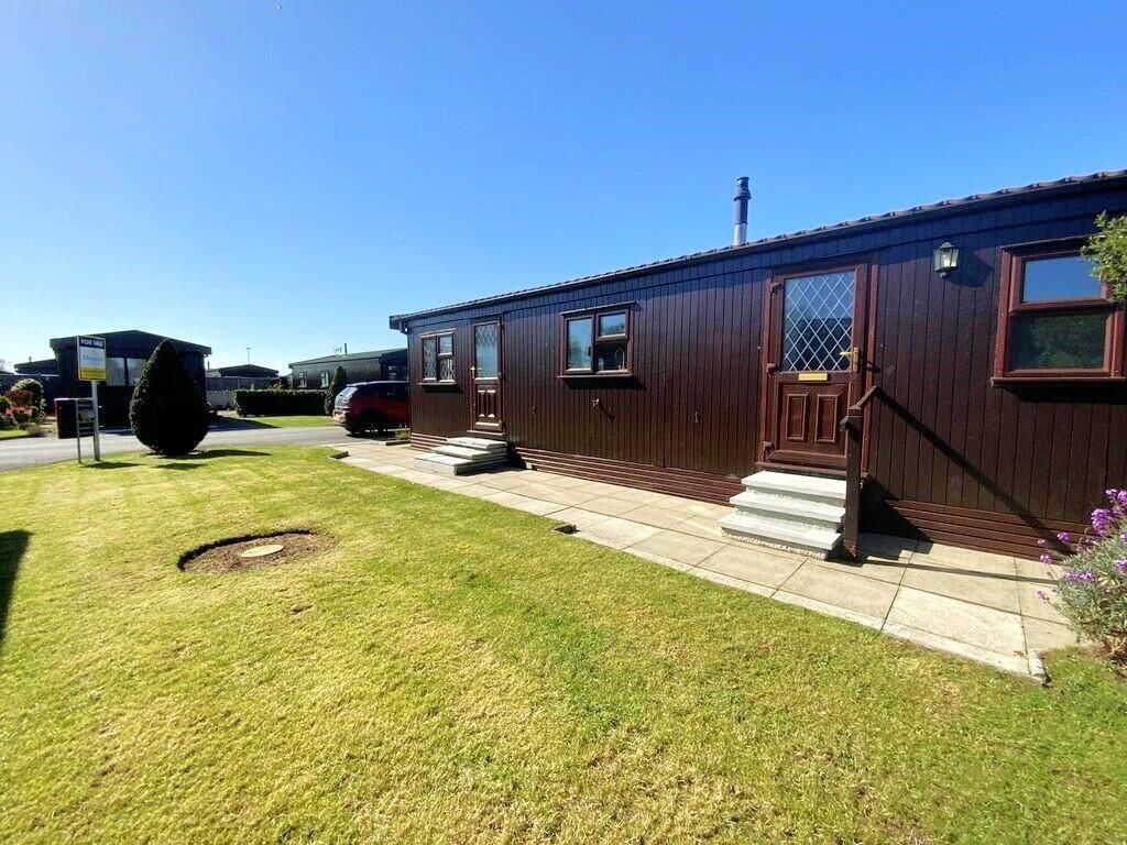 7, Cedar Close,The Elms, Torksey, Lincoln photo 4