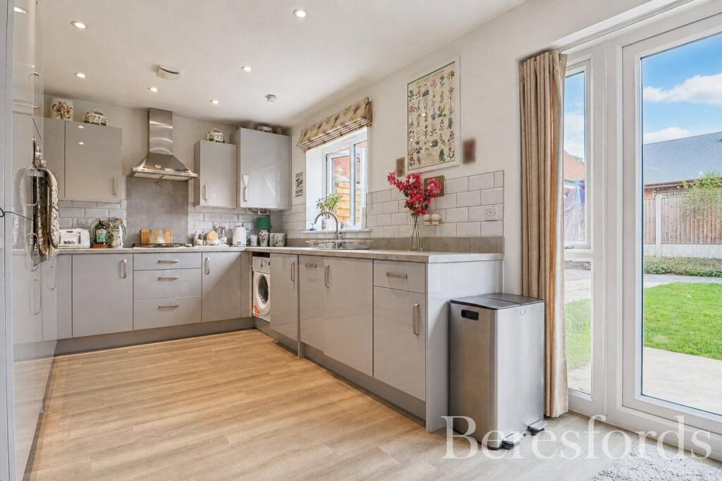 House in Chelmsford, Endway, Great and Little Leighs - View 4