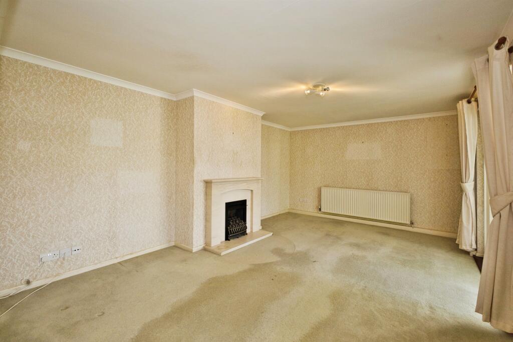 Additional image 2 of Burroughes Avenue, Yeovil