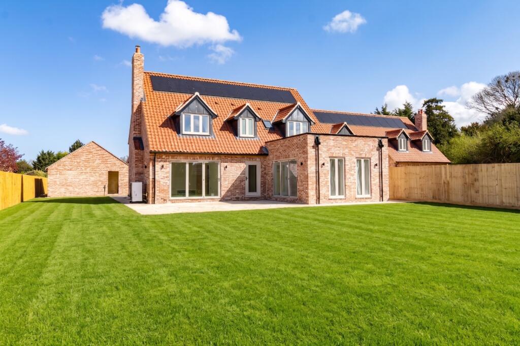 4-bed detached on Cooper's Close, Clenchwarton, £650,000