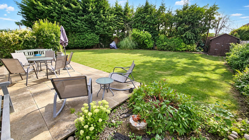 House in Northampton - View 3