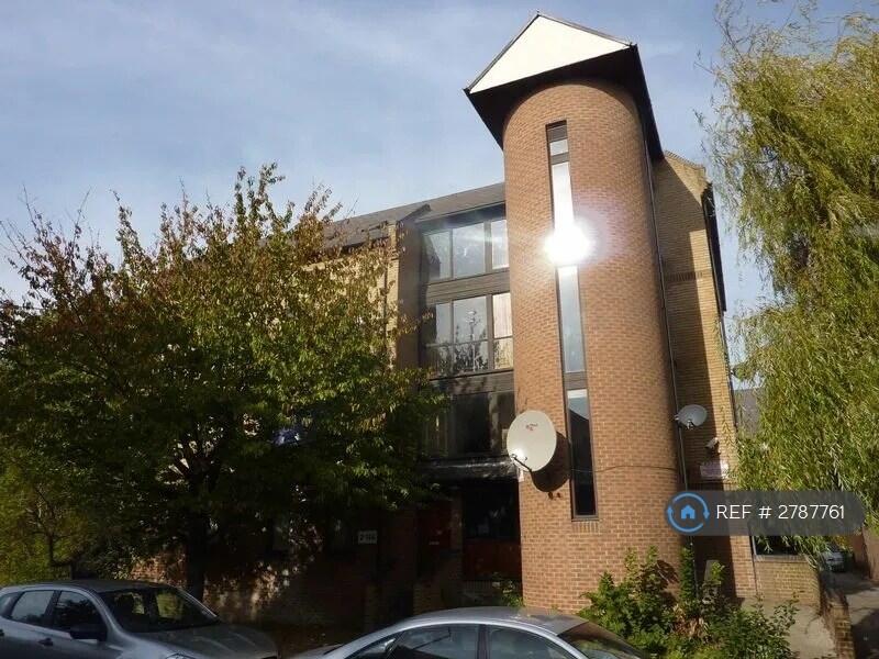 Main image of property: Watersmeet Way, London, SE28