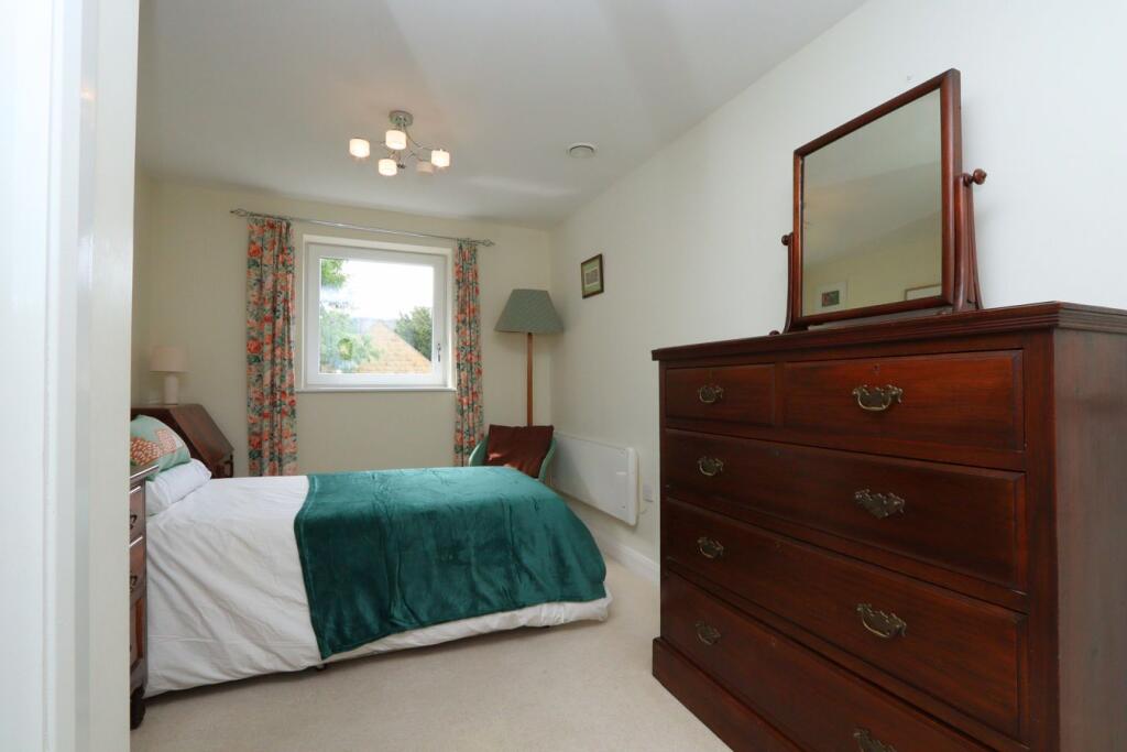 Apartment in Leeds - More
