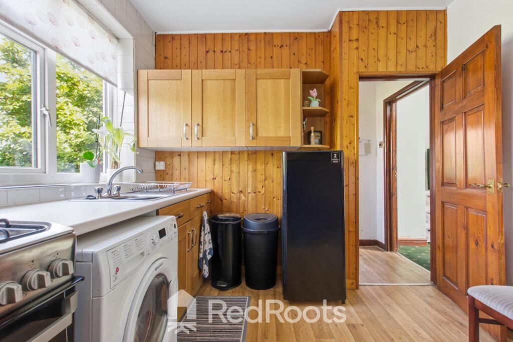 South Kirkby, Pontefract, West Yorkshire, WF9 photo 4