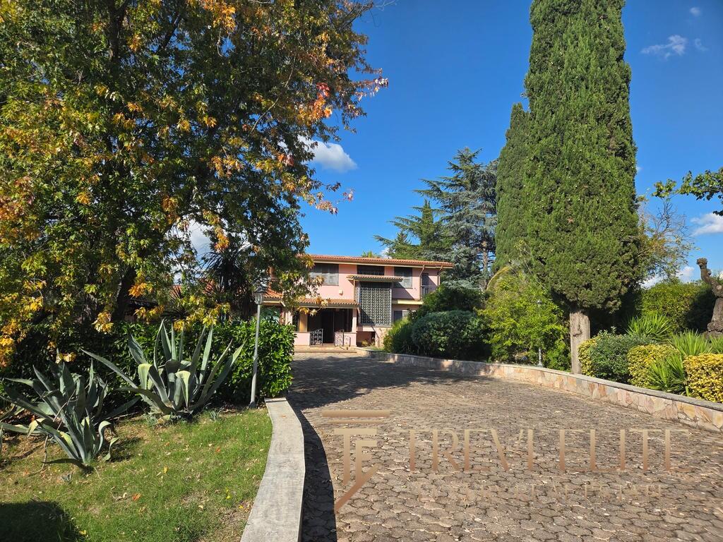 Main image of property: Roma, Rome, Lazio