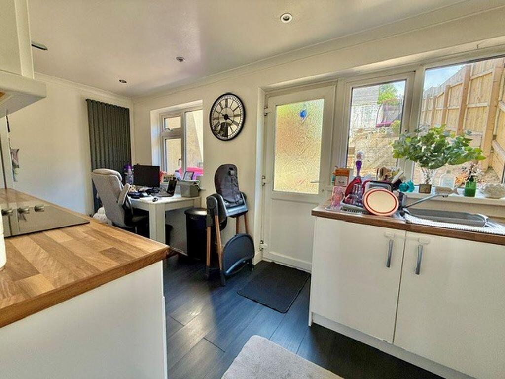 House in Plymouth - View 4