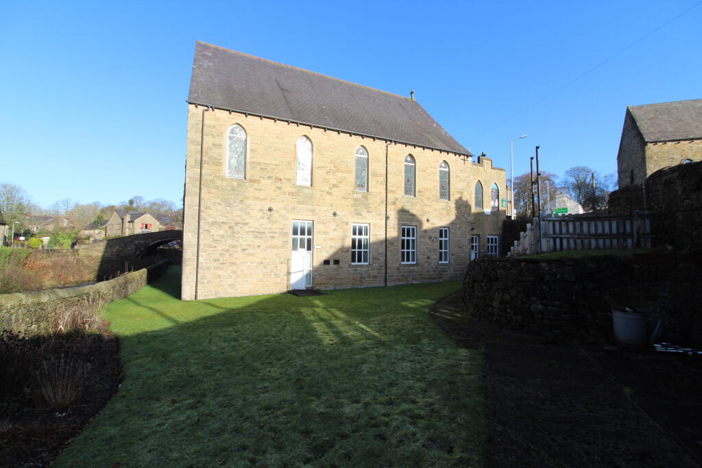 Main image of property: Saint Peter and Saint Pauls Roman Catholic Church, Gisburn Road, Barrowford, Lancashire BB9 6AH