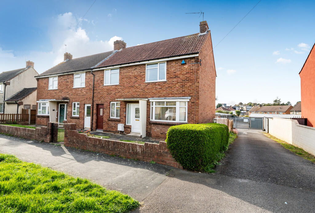 Main image of property: Royal Road, Mangotsfield, Bristol, South Gloucestershire, BS16
