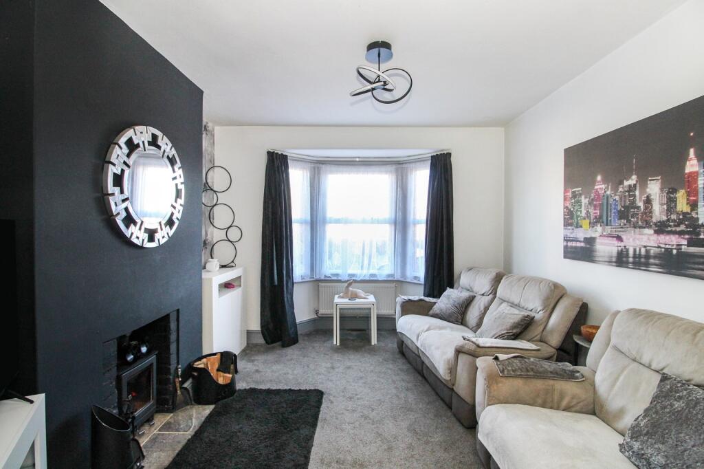 House in Crawley, West Green - View 3