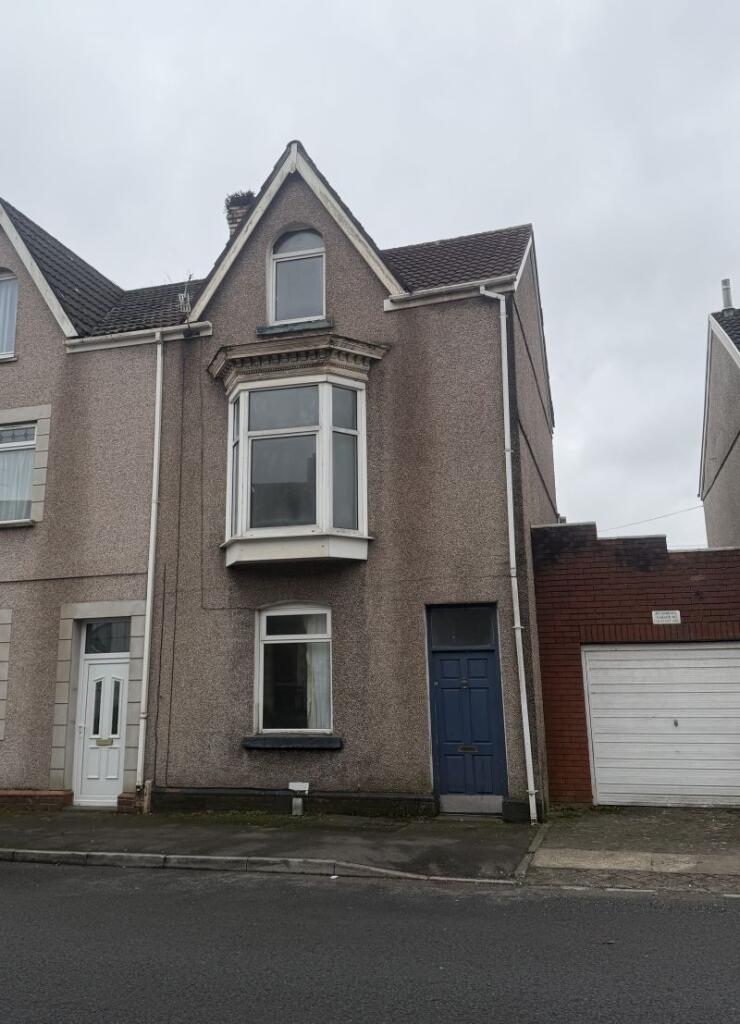 Main image of property: 216 Port Tennant Road, Port Tennant, Swansea, West Glamorgan, SA1 8JU