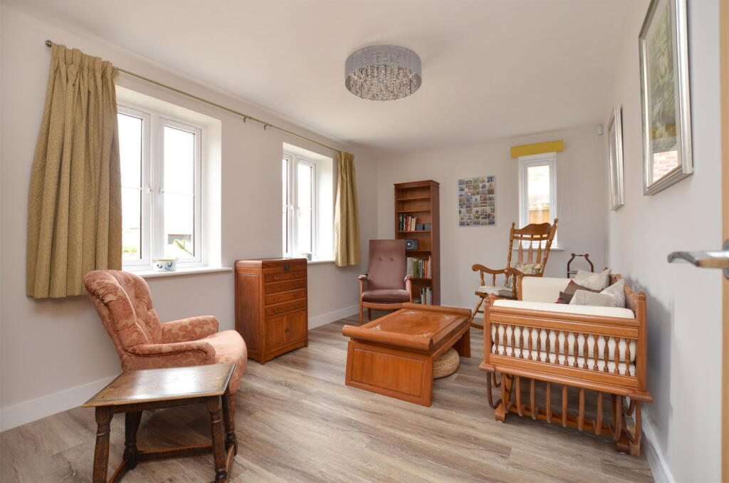 House in King's Lynn and West Norfolk, Terrington St. Clement - More