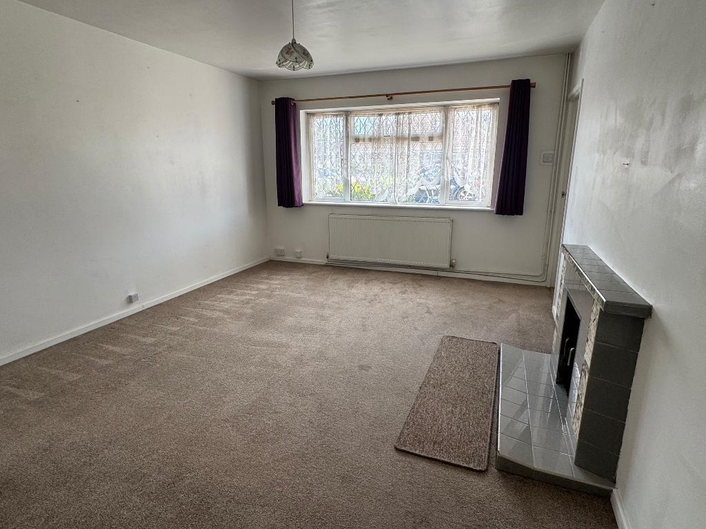 House in Portsmouth - More