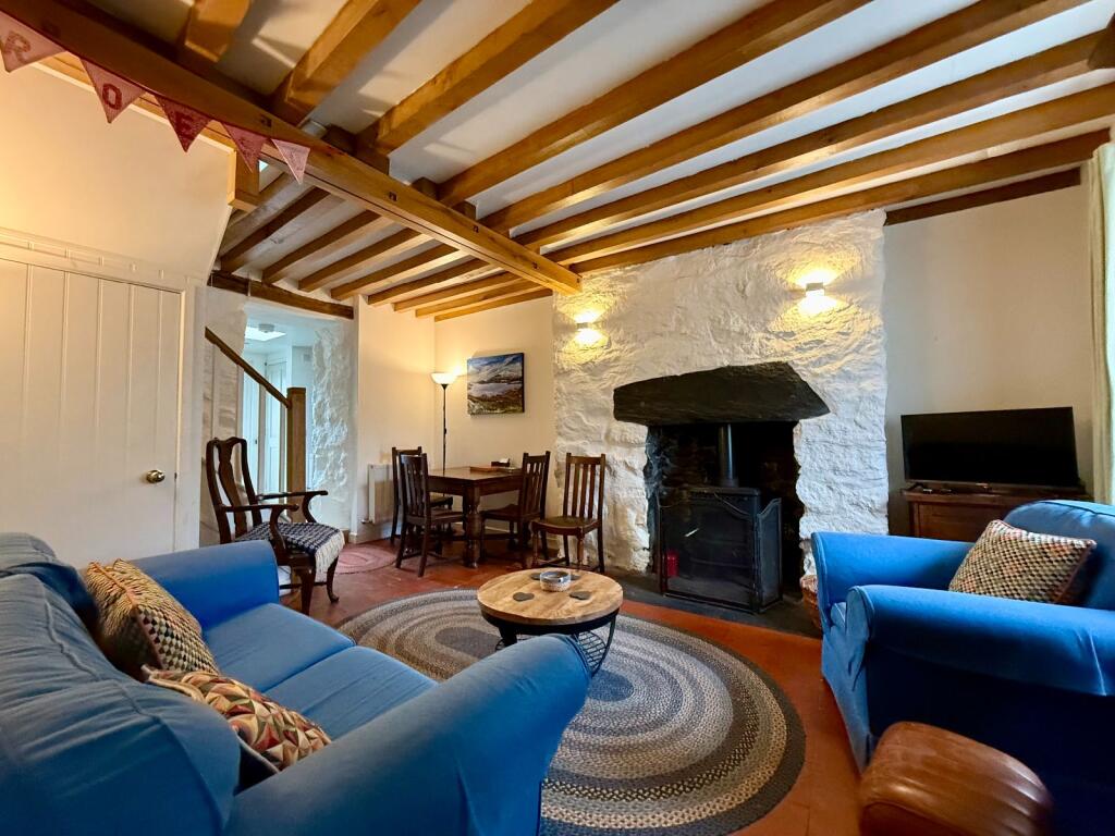 3 Love Lane, Dolgellau, Gwynedd LL40 1RW photo 2