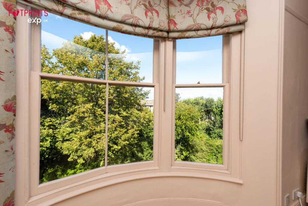 House in Canterbury - View 3
