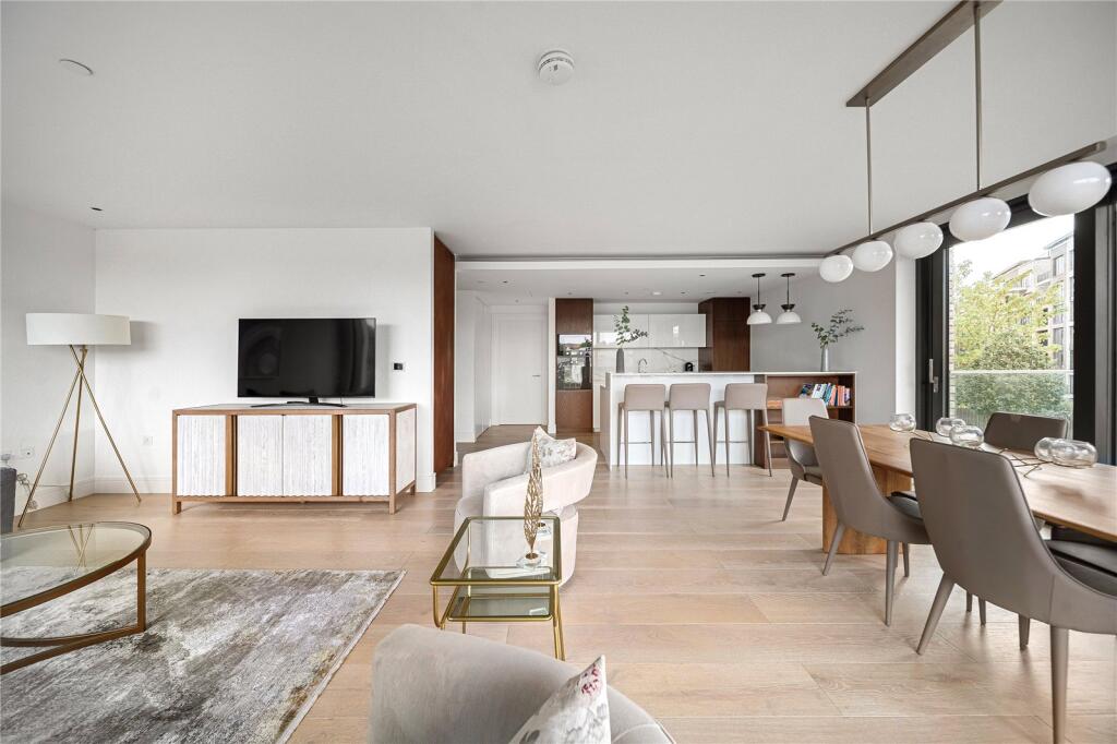 Apartment in London - View 5