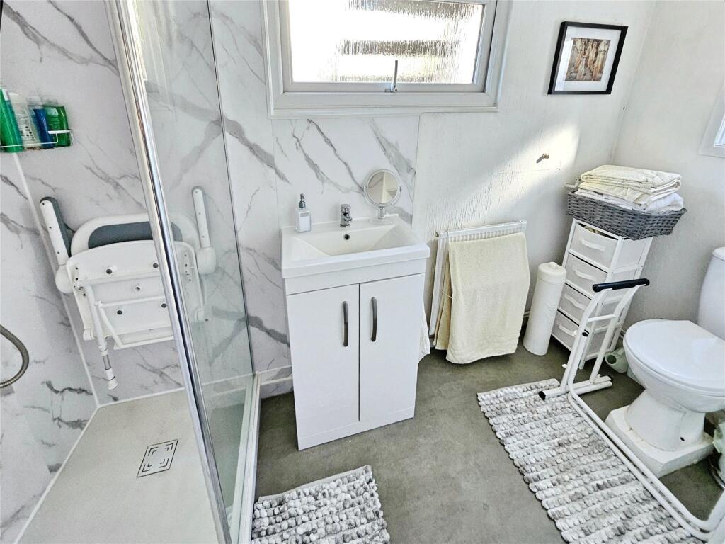 Trelawney Road, Peverell, Plymouth, Devon, PL3 photo 4