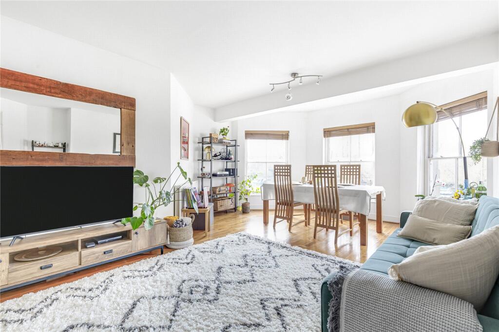 Apartment in Twickenham - View 5