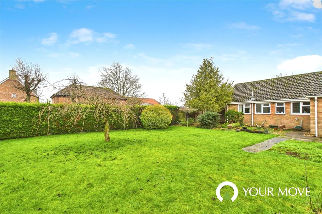 Paddock Road, Harleston, Norfolk, IP20 photo 3