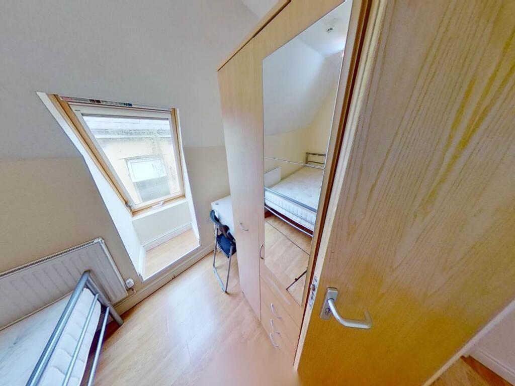 Main image of property: Richmond Road, Roath, Cardiff