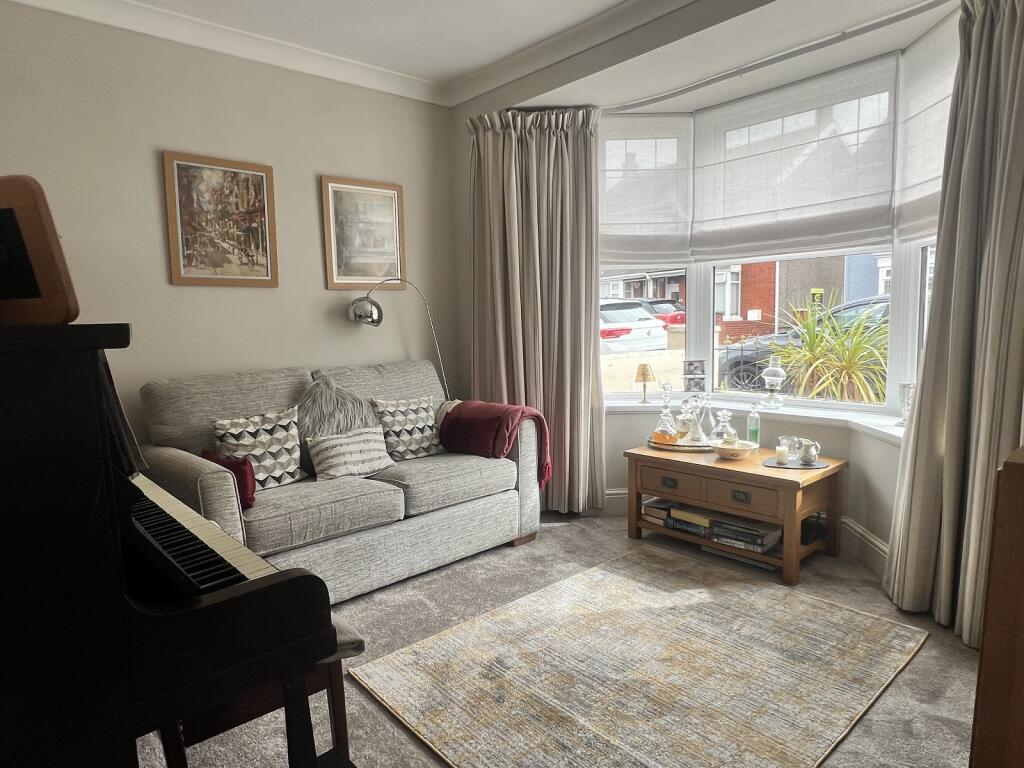 House in Ammanford, Llandybie - View 5