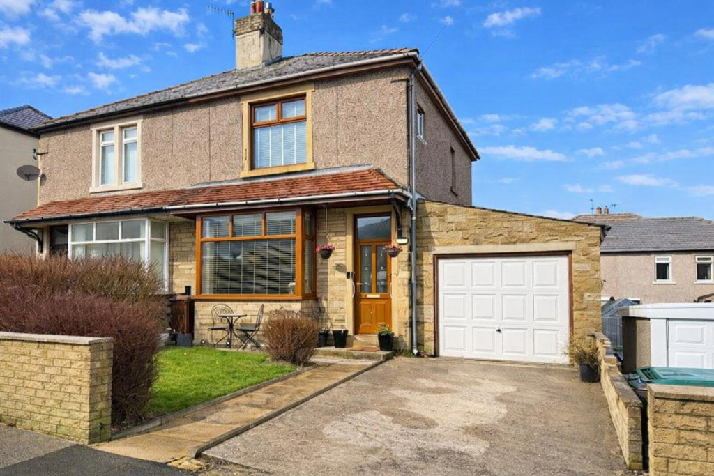 Main image of property: Kingston Road, Thackley