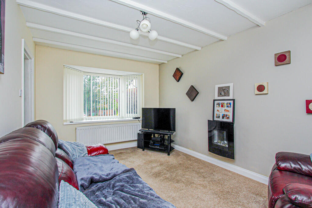 House in Irthlingborough, North Northamptonshire - View 4