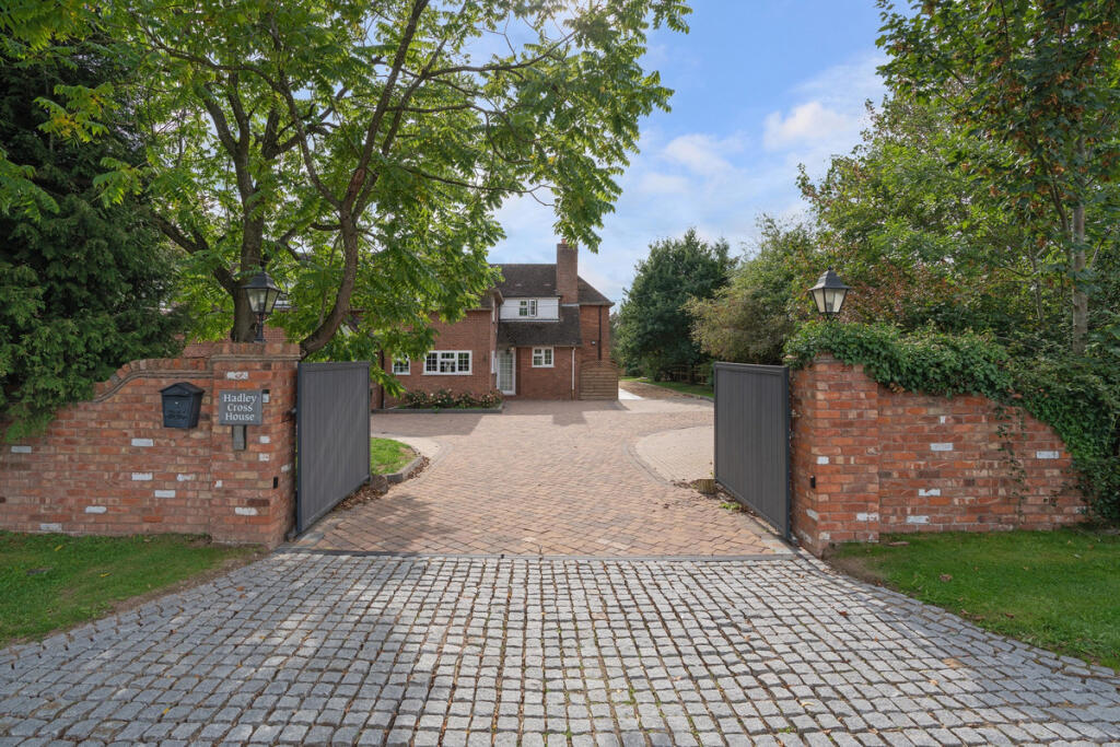 Main image of property: Haye Lane Ombersley Droitwich, Worcestershire, WR9 0EJ
