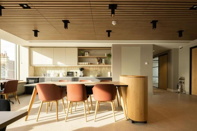 Kitchen 3.jpg