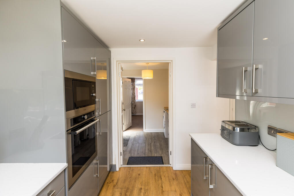 House in Ellesmere Port - More
