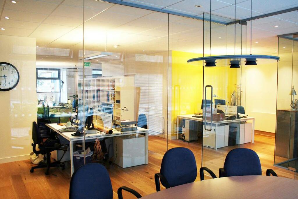 Office_from_meetingroom.jpg