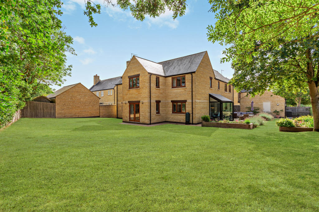 House in Peterborough - View 4