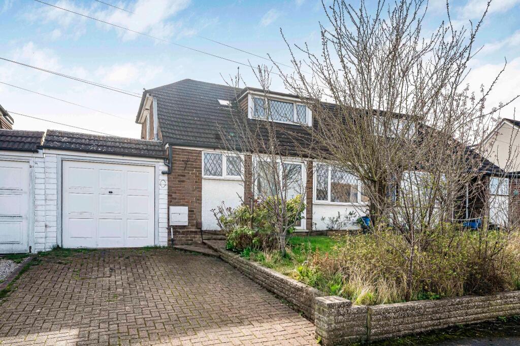 Main image of property: Sunnybank Road, Potters Bar, EN6 2NH