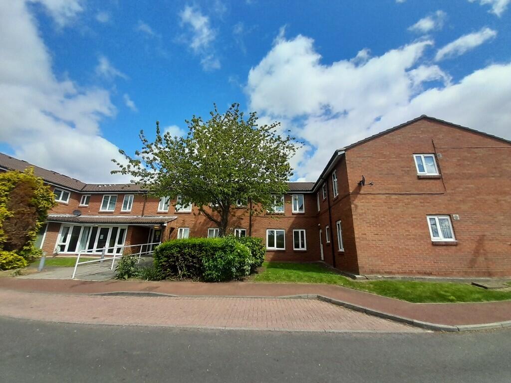 Main image of property: 16 Cragside Court, Lobley Hill, Gateshead, NE11 0AW