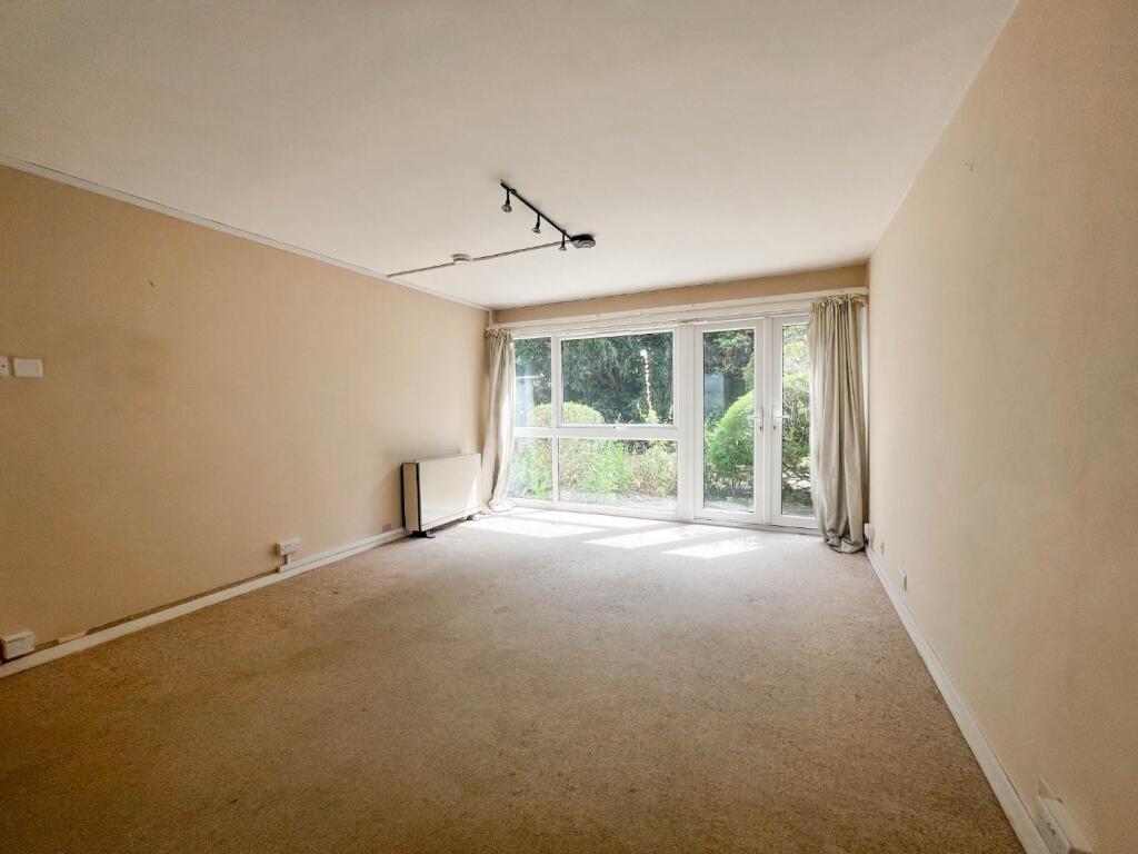 Apartment in Cambridge, Highsett, Petersfield - View 5