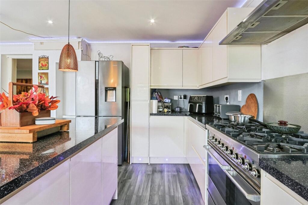 Additional image 5 of Boscombe Grove Road, Bournemouth, Dorset, BH1