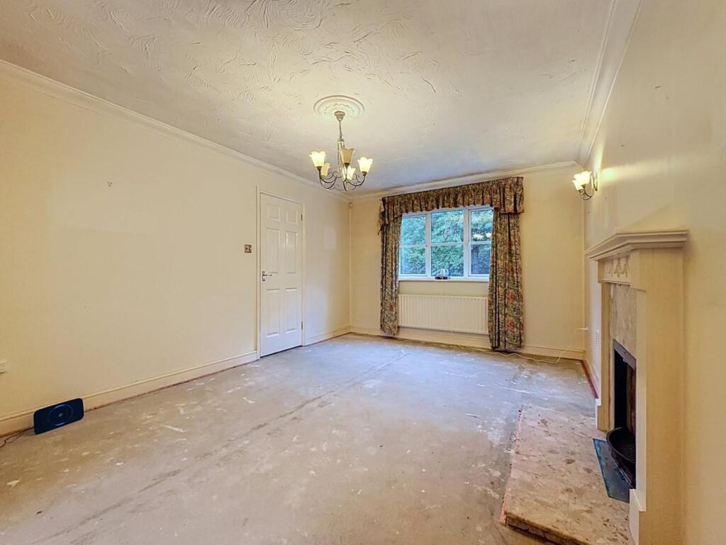 Lane End, Haverhill photo 2