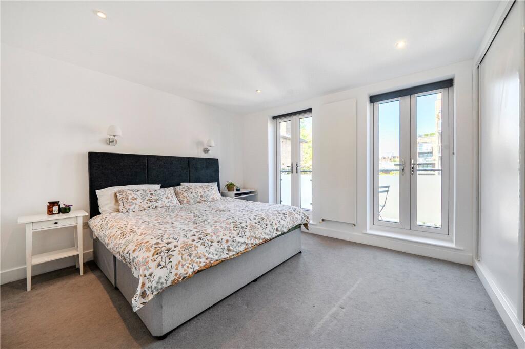 House in London - View 4