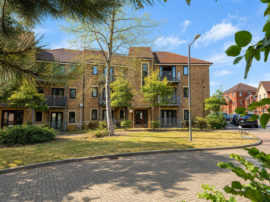 Main image of property: Stapeley Court, Westcroft, Milton Keynes